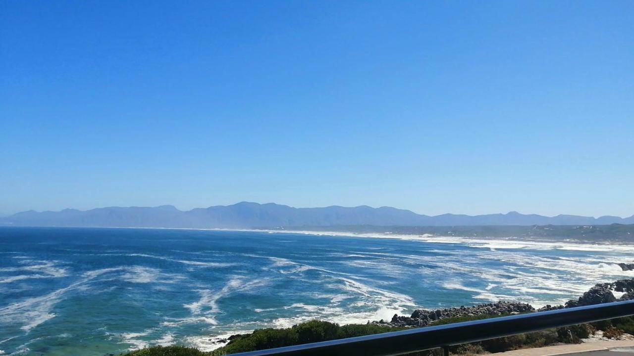 Kleinzee Oceanfront Guesthouse Gansbaai Exteriér fotografie