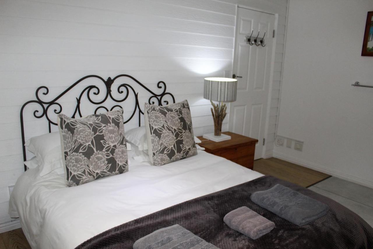 Kleinzee Oceanfront Guesthouse Gansbaai Exteriér fotografie