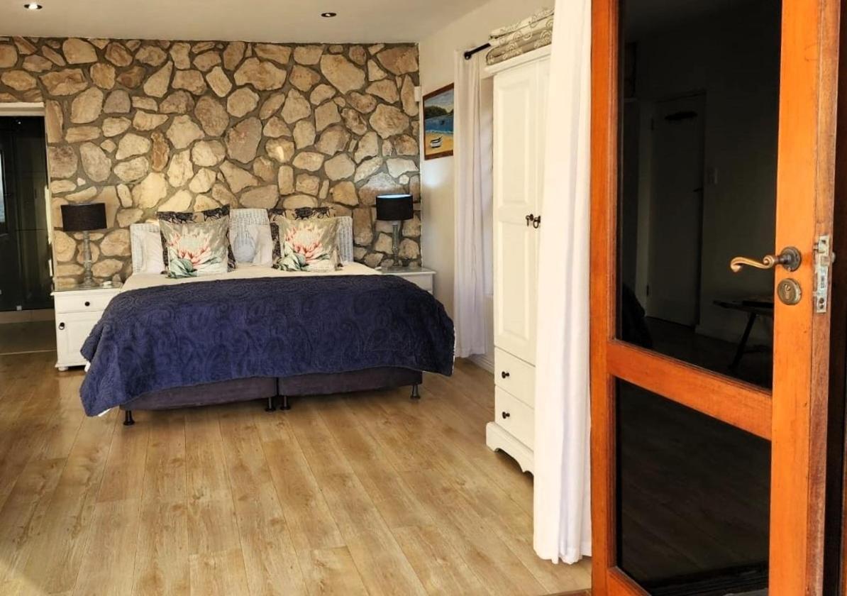 Kleinzee Oceanfront Guesthouse Gansbaai Exteriér fotografie