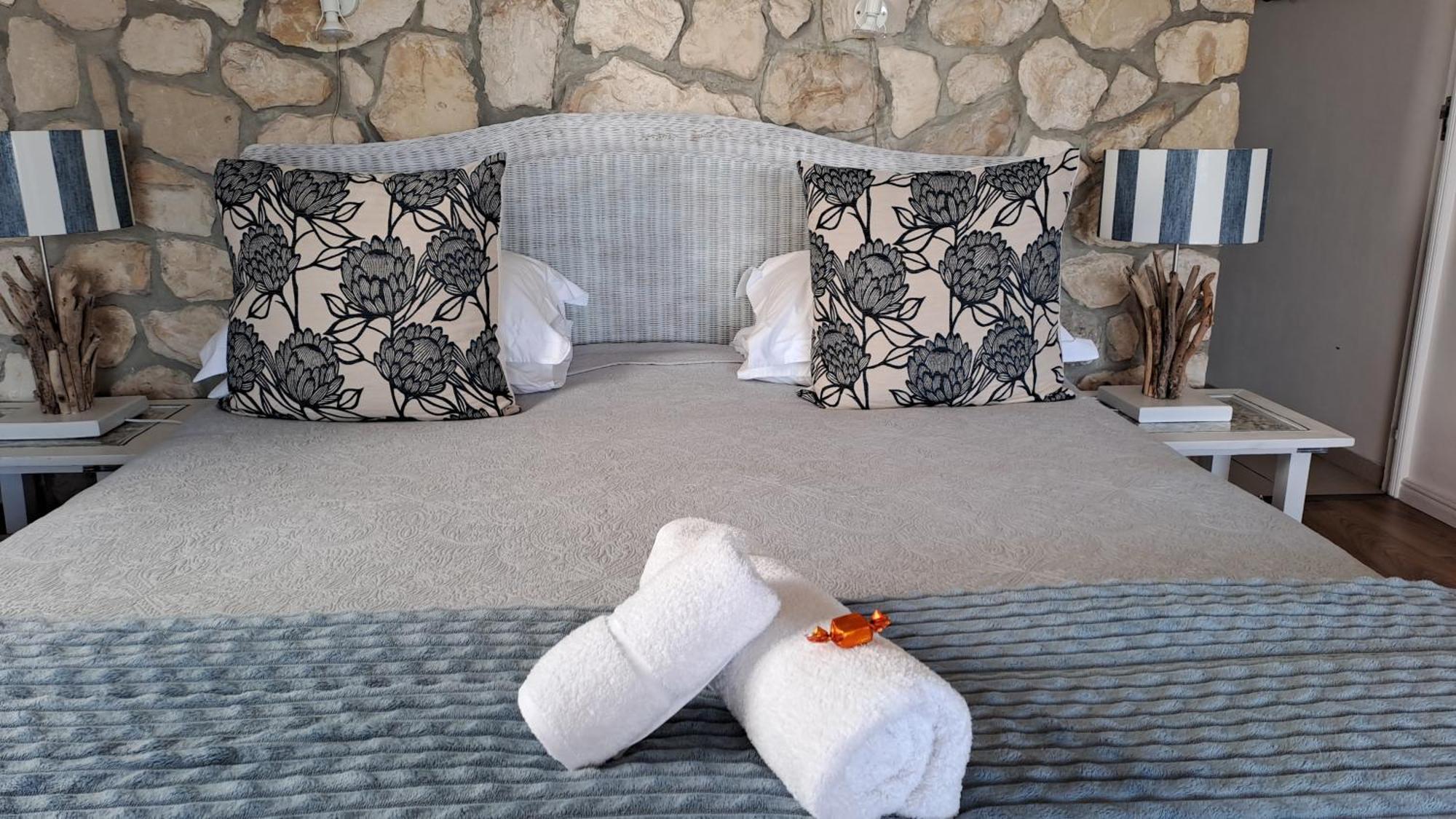Kleinzee Oceanfront Guesthouse Gansbaai Exteriér fotografie